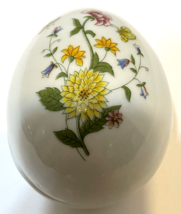 Vintage Norleans Porcelain Egg Shaped Trinket Box Painted Wild Flowers 3.5 in - £12.24 GBP