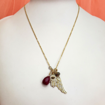 Danielle Stevens Rhinestone Hamsa Hand Angel Wing Pendant Chain Necklace - £13.29 GBP