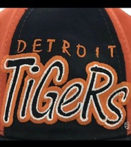Vtg Detroit Tigers MLB Baseball Hat The Classic Starter  Tri SnapBack Script Cap - £44.48 GBP