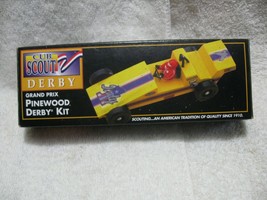 Vintage 1996 CUB SCOUT DERBY-Grand Prix Pinewood Derby Kit-Webelos-Wolf- - £13.38 GBP