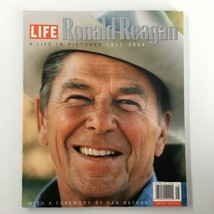 Life Magazine 2004 Ronald Reagan A Life in Pictures of the Year 1911-2004 - £7.55 GBP