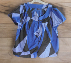 A.n.a Womens 1X Geometric Cotton Blouse Top Button Up Blue Black Short Sleeve - £8.24 GBP