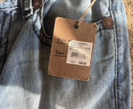 Item image 8