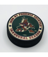 Phoenix Coyotes 1996-1997 Inaugural Season NHL Licensed Hockey Puck Ingl... - $561.02 MXN