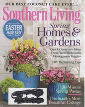 Southern Living Magazine April 2015 Spring Homes &amp; Gardens - £1.96 GBP