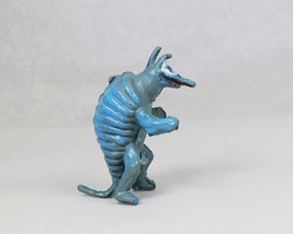 Armadillo Man Patchisaur 2.5&quot; Figure Vintage KO Ultraman Kaiju D&amp;D Gygax... - $180.91 MXN