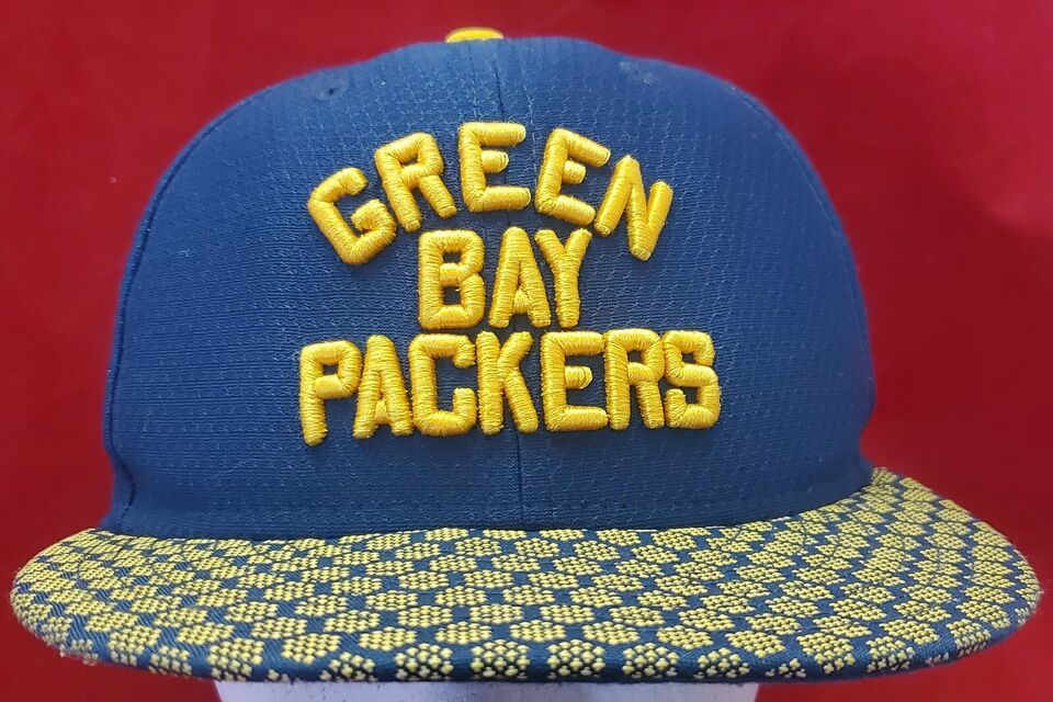 Primary image for New Era Green Bay Packers 59FIFTY Fitted Hat Size 6 7/8 - NFL Player Engineered
