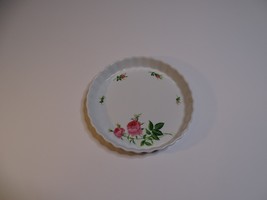 Christineholm Porcelain Rose Fluted Quiche Pie Tart Plate White Peony Ro... - $7.84