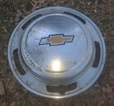 1972 1973 1974 1975 CHEVROLET Chevy LUV Wheel Cover Hubcap OEM   - £28.50 GBP