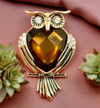 Napier Signed Gold Owl Statement  Amber Color Belly Crystal Eyes Brooch Pin VTG - $39.26