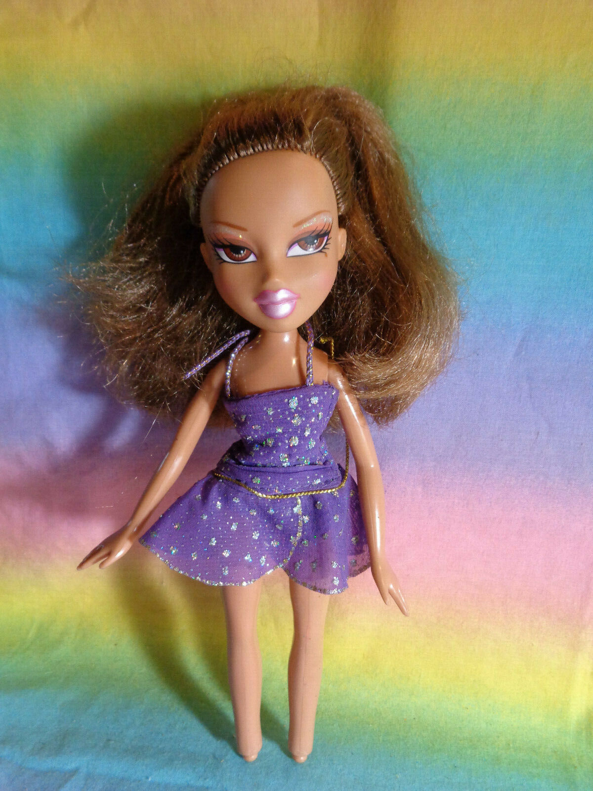 Vintage 2001 MGA Bratz Doll Golden Brown Hair Brown Eyes no shoes feet as is