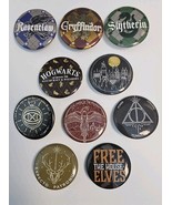 Harry Potter Badge Buttons House Pins, Spells, Deathly Hallows LOT Of 10 - €12,70 EUR