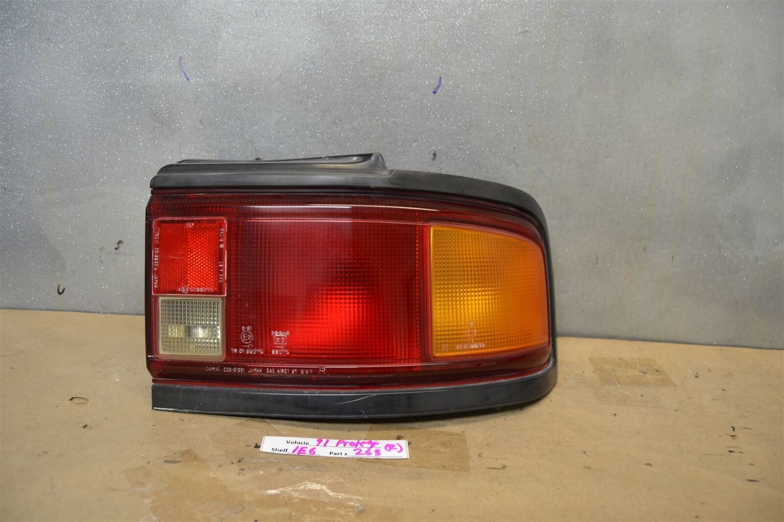 1990-1991 Mazda Protege Right Pass oem tail light 63 1E6 - $18.49