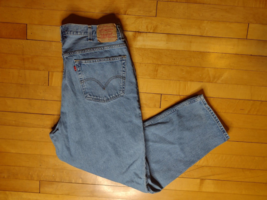 Levis 560 Comfort Fit Jeans Men&#39;s Size 42x32 Blue Medium Wash Denim 100% Cotton - £24.35 GBP