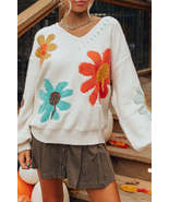 White Vintage 60s Flower Pattern V Neck Lantern Sleeve Sweater - $43.55