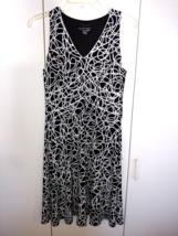 Frank Lyman Ladies BLK/WHITE Stretch Knit Pullover Sleeveless DRESS-6-WORN Once - $13.09