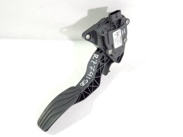 Accelerator Gas Throttle Pedal PN 180024BA0A OEM 15 16 17 18 19 Nissan R... - $20.18