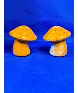 Vintage Mushroom Salt &amp; Pepper Shakers Orange with Specks of Colors Cera... - £33.04 GBP