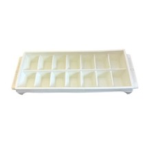 General Electric Vintage Ice Cube Tray Plastic Pale Green Collectible Rare - $21.77