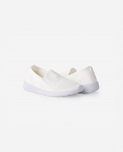 Danskin girls admire slip on sneaker size 11 - $33.66