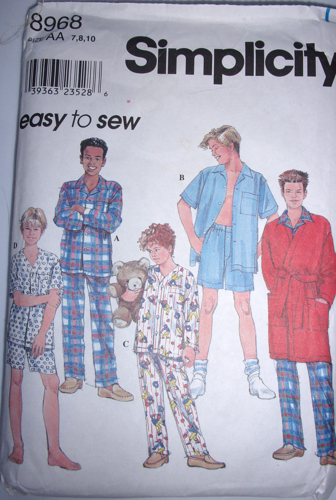 Simplicity Boys Teen Boys Pajamas Robe &amp; Belt Size 7-10 #8968 Uncut  - $4.99