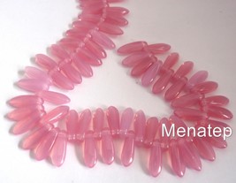 50 3 x 10 mm Czech Glass Dagger Beads: Milky Pink - £2.50 GBP