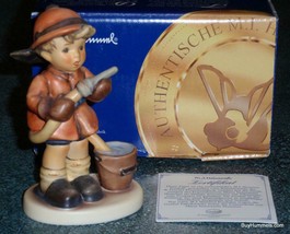 Fire Fighter Goebel Hummel Fireman Figurine #2030 TMK8 Mint Condition With Box! - £168.27 GBP