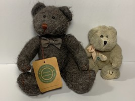 2 Teddy Bears Boyds Bears Gray one and Light Gray Plush Stuffed Animals - £6.08 GBP