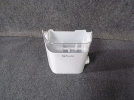 DA97-14263B Samsung Refrigerator Ice Bucket Assembly - £125.52 GBP