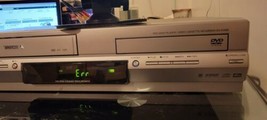 Toshiba DVD Player &amp; Video Cassette Recorder VCR SD-KV550SU  ***FPOR *** - £11.49 GBP