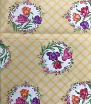 VIP By Cranston Print Works Yellow Lattice Shabby Floral Material Cutter Fabric - £7.76 GBP