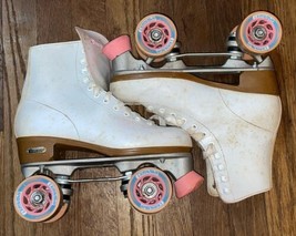 Chicago Skates 8601S Womens 7 US Classic Quad Rink In White Need A Good Clean - £50.60 GBP