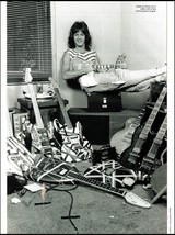 Eddie Van Halen EVH Guitar Collection 8 x 11 pin-up photo circa 1981 print - £3.30 GBP