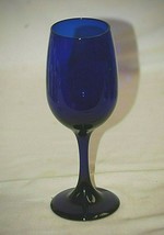 Elegant Deep Cobalt Blue Wine Goblet Glass Stem Glassware 7-1/4” Tall - £15.81 GBP