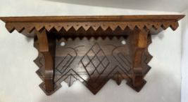 Vtg Work Victorian Style Wood Wall Hanging Shelf Knickknack - €44,54 EUR