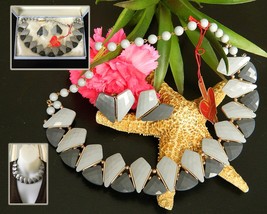 Vintage Western Germany Necklace Earring Set Faceted Plastic Gray Box  - £27.93 GBP