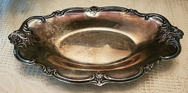 INTERNATIONAL SILVER CO. SILVER PLATED 13 1/&quot;2 SERVING TRAY - £32.97 GBP