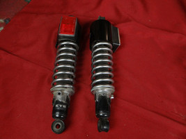 Yamaha Rear Shock Set 1982-83 XS650 Midnight Sp. 5V4-22210-00, 5V4-22210-10 - $101.96