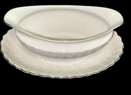 Syracuse China Wedding Ring Silhouette Gravy Boat w/ Underplate USA image 6