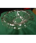 Beautiful Elegant Clear Glass CENTERPIECE BOWL - £10.84 GBP