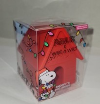Peanuts x Wet n Wild Snoopy’s Dog House Makeup Sponge Case Limited Edition - £9.46 GBP