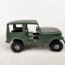 Jeep w Top Army Military  Processed Plastic TimMee 739 Green Vtg Soldier Vehicle - £13.84 GBP