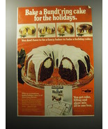 1973 Pillsbury Bundt Cake Mix Ad - Bake a Bundt ring Cake for the holidays - £14.55 GBP