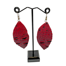 Vintage Handmade Womens Red Croc Embossed Leather Dangle Earrings 3 inches - £10.07 GBP