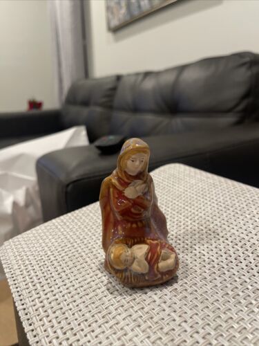 Mother Mary Kneeling w/Baby Jesus Ceramic Nativity Christmas Shiny Glaze... - $11.44