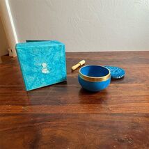 Blue Singing Bowl Set Throat Chakra w/ Mallet Cushion Pad &amp; Storage Box - $29.11