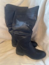 EUC American Eagle Black Knee High Boots Side Zip Size 7W - £21.83 GBP