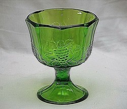 Vintage Indiana Colony Glass Harvest Green Pressed Grape Design Planter Compote - £15.56 GBP