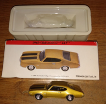 1969 Oldsmobile 442  Die Cast Car 1:64 Scale GM Authorized Model - £7.83 GBP
