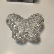Fine Crystal 3.5&quot; Covered Butterfly Box Amore Collection by Studio Crystal - $22.53